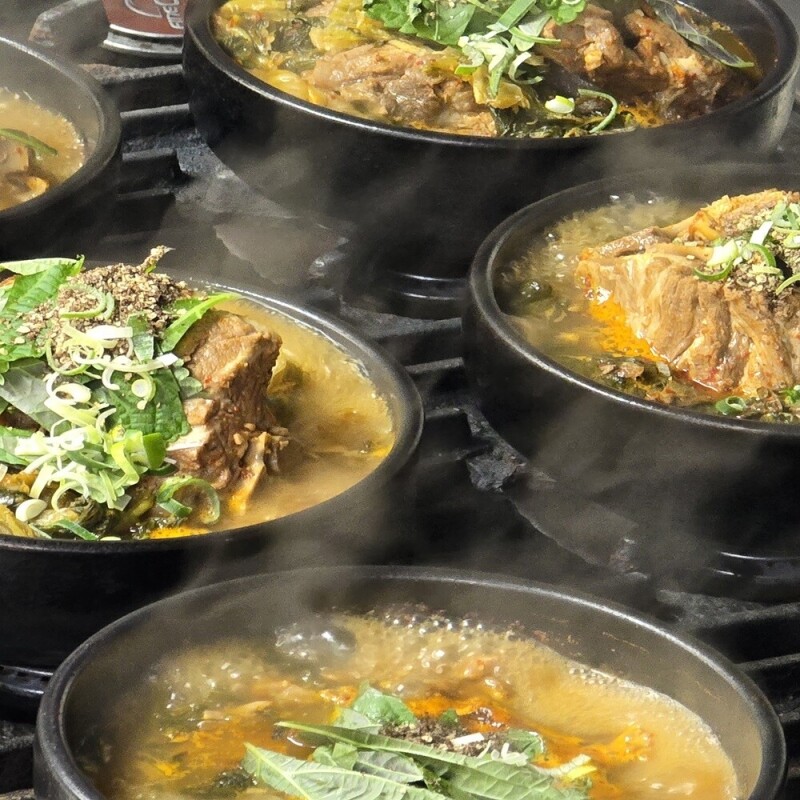 일번지 콩콩감자탕,[라이브특가] 일번지 뼈 해장국 (빨강 뼈해장국)